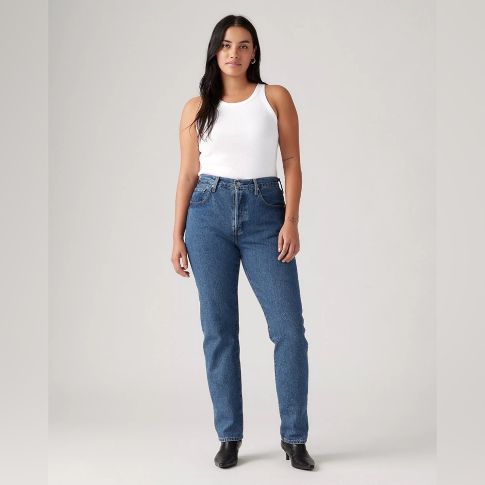 Levi’s 501 Jeans - Medium Blue Denim - Size 27x30